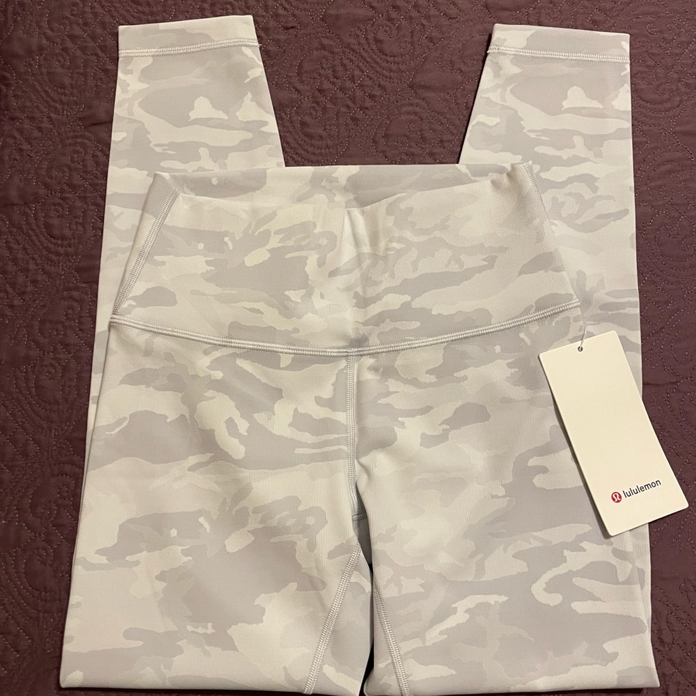 Lululemon Wunder Under Leggings